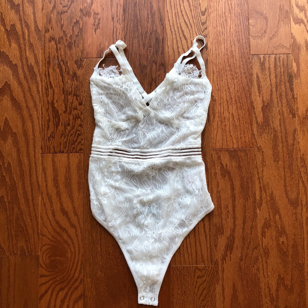 White lace bodysuit